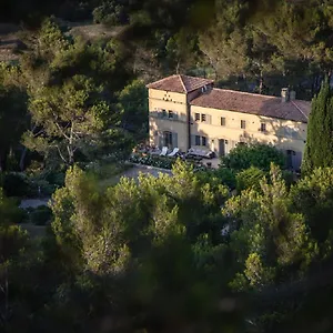 Domaine De La Tourelle Orgon