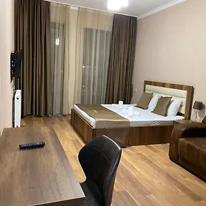 Absolut Hotel apartamentowy Batumi