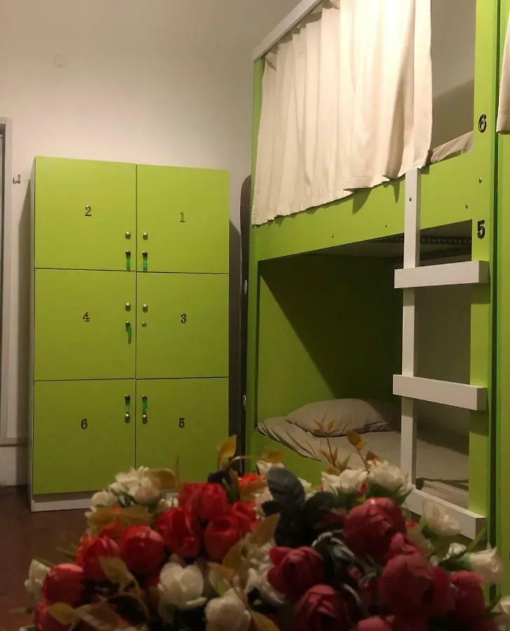 Brobro Hostel ティビリシ